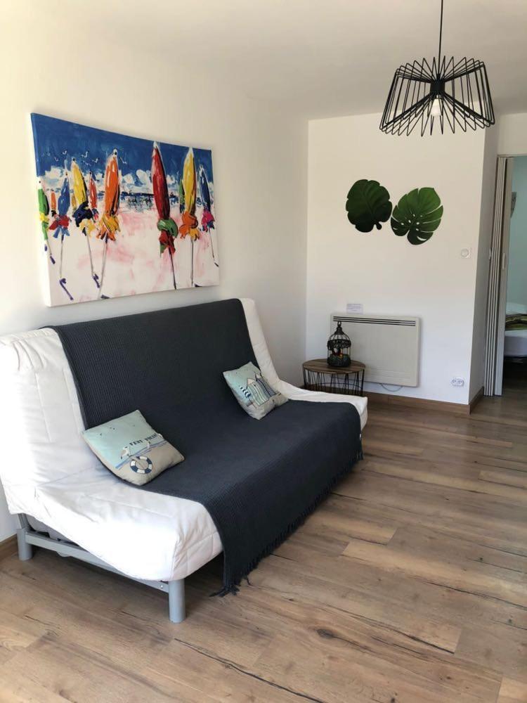 Del Re 3 Face A La Piscine Holiday home